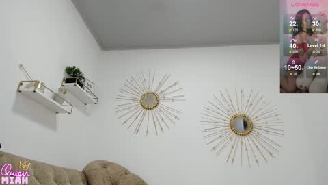 Miah Collins online show from February 16, 6:28 pm