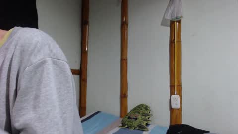 Mia  Sam online show from March 4, 1:49 pm