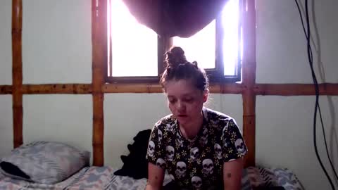 Mia  Sam online show from December 18, 6:58 pm