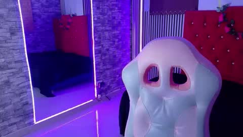 MIA VELEZ online show from January 12, 5:14 am