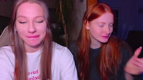 milanaaaa online show from January 24, 1:35 am