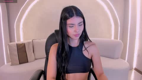 Call me Mia  online show from April 15, 7:58 pm