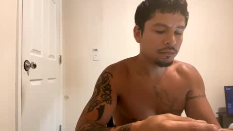 Snapshot of miamiclos1 chatting on September 16, 11:34 am miamiclos1 online show from September 16, 11:34 am