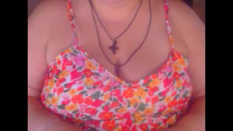 Snapshot of miamimistress chatting on September 26, 6:21 am maya online show from September 26, 6:21 am