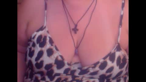 Snapshot of miamimistress chatting on October 8, 9:59 am maya online show from October 8, 9:59 am