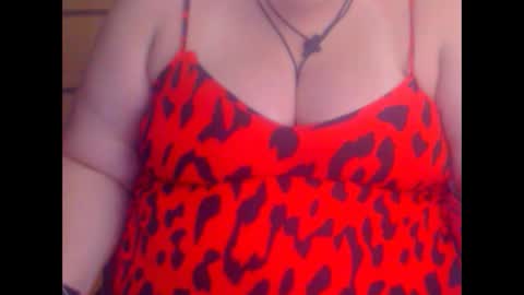 Snapshot of miamimistress chatting on October 4, 10:02 am maya online show from October 4, 10:02 am
