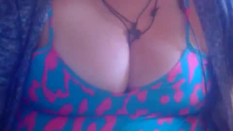 Snapshot of miamimistress chatting on October 10, 12:11 pm maya online show from October 10, 12:11 pm