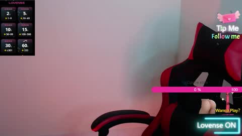 miarobinn_ online show from November 7, 2:08 pm