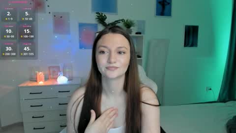 Mia online show from October 14, 4:26 am