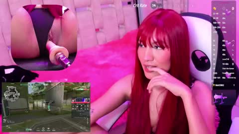 Snapshot of miavoss_ chatting on March 3, 9:48 pm mia online show from March 3, 9:48 pm