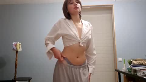 Luna online show from October 16, 5:45 pm