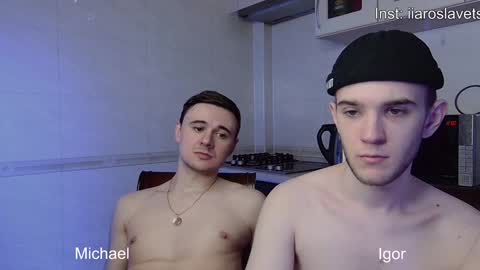 Snapshot of michael_sexdevil chatting on January 27, 4:01 pm michael_sexdevil online show from January 27, 4:01 pm