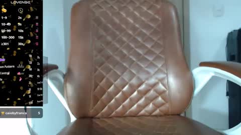 michael_thomsom online show from February 27, 7:39 pm