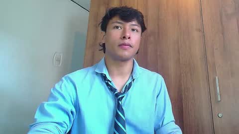 Snapshot of michaelstones chatting on January 7, 1:57 pm michaelstones online show from January 7, 1:57 pm