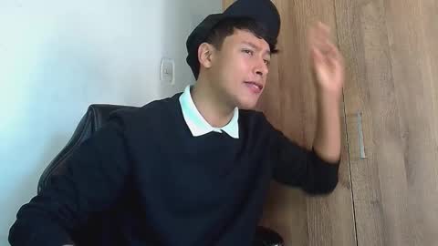 Snapshot of michaelstones chatting on March 7, 2:45 pm michaelstones online show from March 7, 2:45 pm