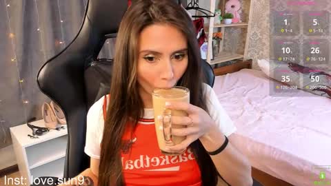 Snapshot of michel_momsen chatting on February 27, 12:01 pm Michel online show from February 27, 12:01 pm