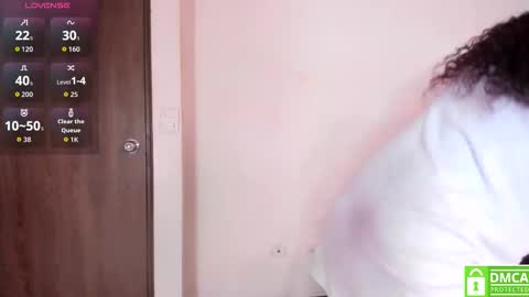 Snapshot of michell__evans chatting on October 13, 1:46 pm Michell online show from October 13, 1:46 pm