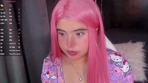 Snapshot of michell_petty01 chatting on December 30, 2:51 pm michell_petty01 online show from December 30, 2:51 pm