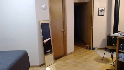 Michelle online show from December 3, 5:35 pm