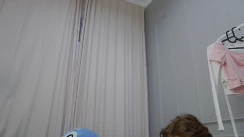 Michelle online show from October 2, 1:54 pm