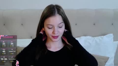 Michelle online show from September 25, 12:45 pm