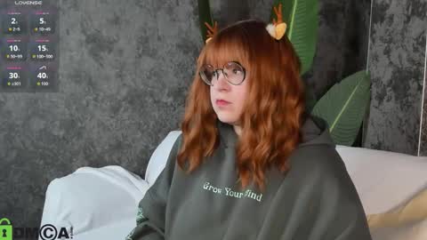 Michelle online show from November 25, 8:24 am