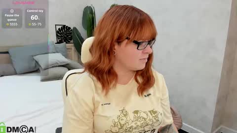 Snapshot of michelle_wilsson chatting on October 14, 7:44 am Michelle online show from October 14, 7:44 am