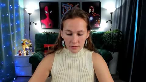 MichelleOrtis online show from December 14, 5:57 am