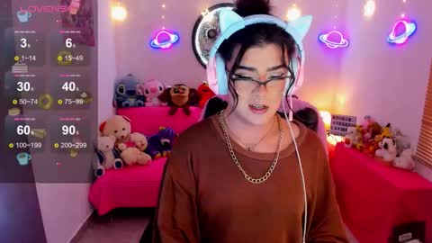   online show from October 16, 5:45 pm