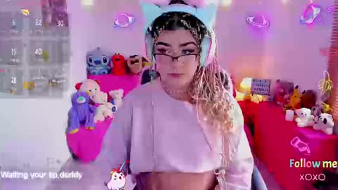   online show from September 20, 2:20 pm