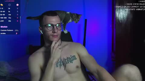 Mickey online show from March 4, 1:06 pm