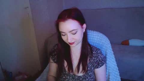Snapshot of mickywood chatting on October 18, 1:37 pm Micky online show from October 18, 1:37 pm