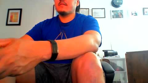 midjiminido420 online show from March 2, 5:08 am