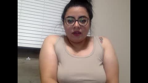 midnightbruja111 online show from November 2, 4:45 am