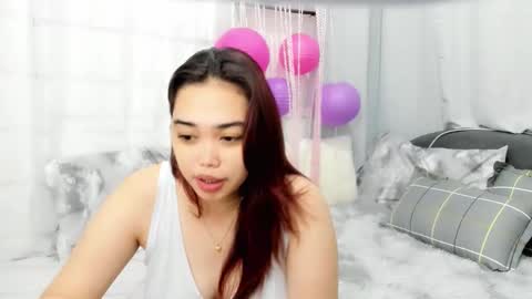 Snapshot of midnightbunny_ chatting on October 10, 7:08 pm Bunny 3 online show from October 10, 7:08 pm