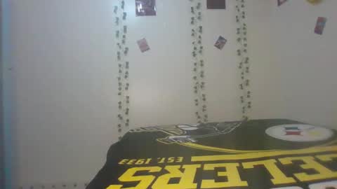 Naught Kelly online show from April 20, 7:06 pm