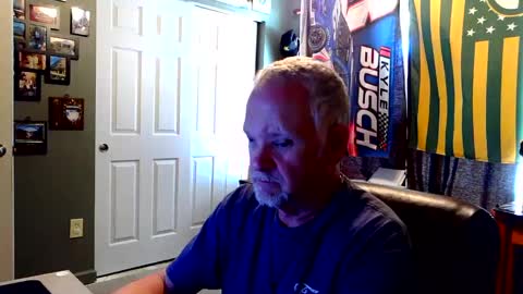 Snapshot of midwestdad09 chatting on September 8, 5:56 pm midwestdad09 online show from September 8, 5:56 pm
