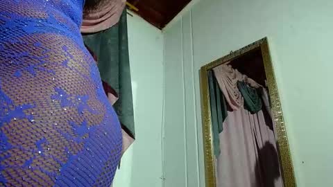 Snapshot of mielsquirt chatting on September 25, 8:54 am mielsquirt online show from September 25, 8:54 am
