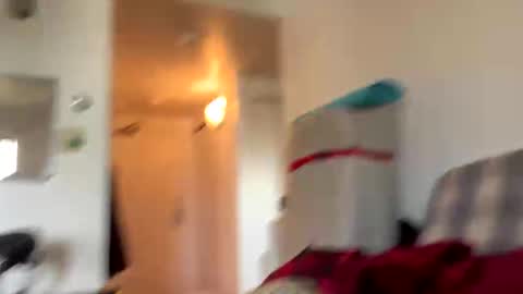 miguelitowenclar online show from September 28, 6:50 pm