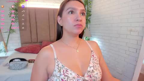 Snapshot of miia_taylors chatting on February 13, 5:54 pm Miia 3 online show from February 13, 5:54 pm