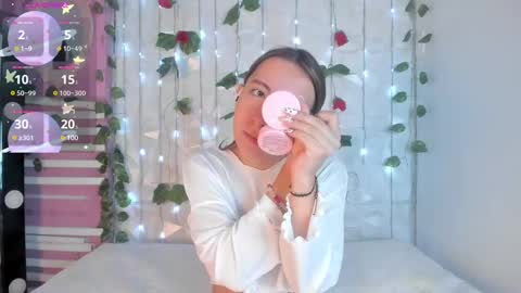 Snapshot of miiaa_doll chatting on March 8, 11:48 am MIIA online show from March 8, 11:48 am