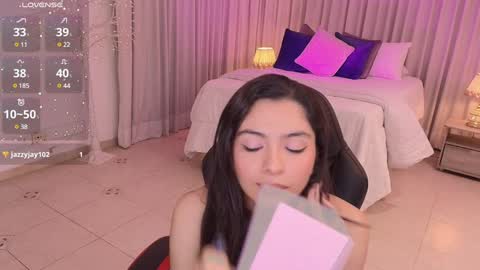 Snapshot of miiaa_evans chatting on January 30, 3:55 am Mia online show from January 30, 3:55 am