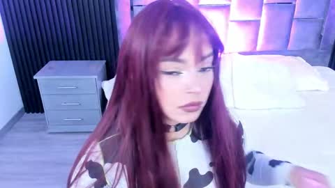 Snapshot of miiaamonroee chatting on September 30, 8:30 pm Mia Monroe online show from September 30, 8:30 pm