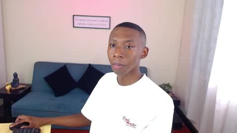 Snapshot of miiloo18 chatting on October 8, 8:04 pm Jordan online show from October 8, 8:04 pm