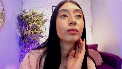 Snapshot of miilu__1 chatting on March 6, 3:13 am miilu online show from March 6, 3:13 am