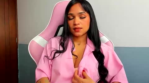 Scarlett online show from May 7, 10:05 pm