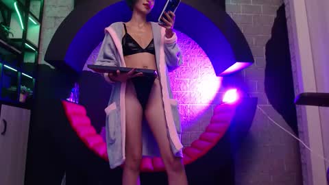 Ammy  online show from February 27, 3:59 pm