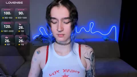 Mika online show from January 17, 7:33 pm