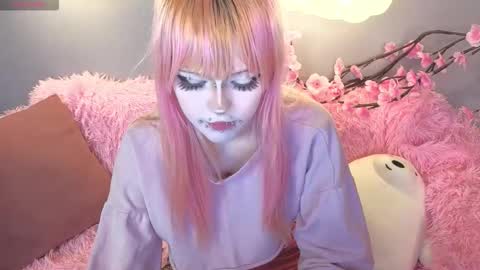 Mika online show from February 11, 7:34 am