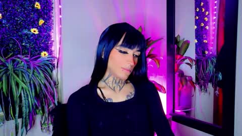 mikaelarangel online show from September 27, 6:38 pm